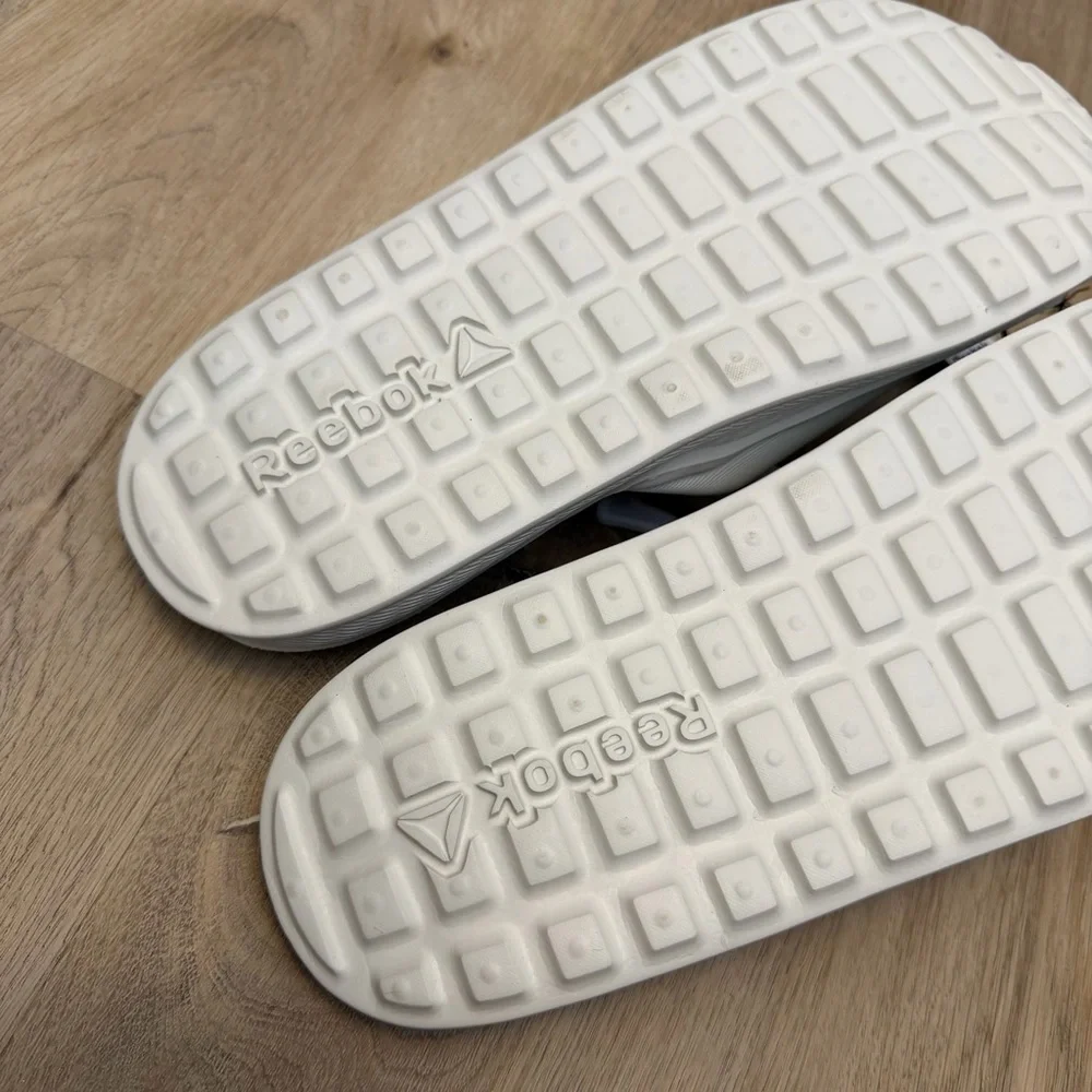 Reebok comfortable slides